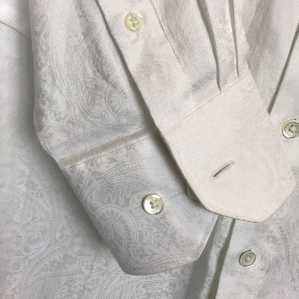 Bugatchi Uomo Classic Fit Large Button Shirt - image 4